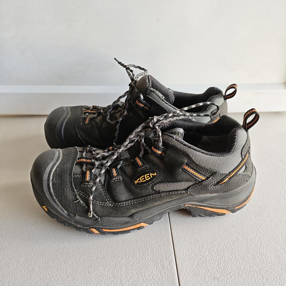 KEEN Shoes Mens Size 10.5 Black American Built Work Slip Resistant Sneakers